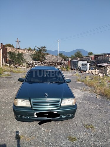 Mercedes C 220 1994, 258,688 km - 2.2 l - Zaqatala