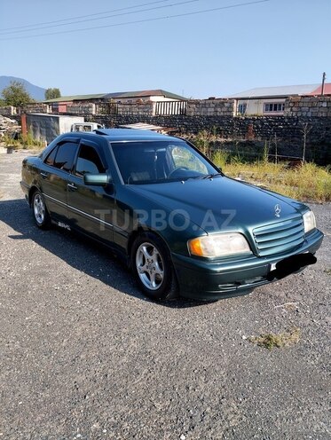 Mercedes C 220 1994, 258,688 km - 2.2 l - Zaqatala