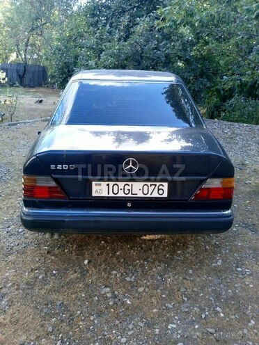 Mercedes 230 E 1990, 646,000 km - 2.3 l - İsmayıllı