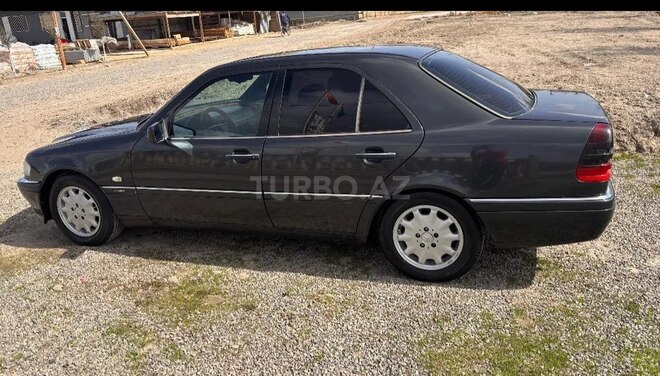 Mercedes C 180 1996, 526,349 km - 1.8 l - Neftçala