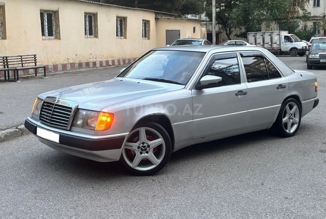 Mercedes 220 E 1993, 346,087 km - 2.2 l - Bakı