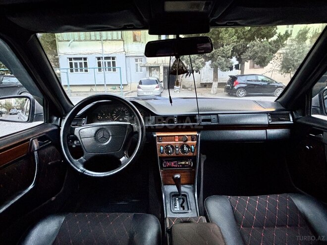 Mercedes 220 E 1993, 346,087 km - 2.2 l - Bakı