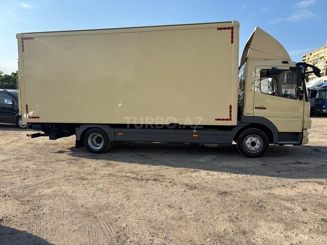 Mercedes Atego 816 2009, 284,358 km - 4.3 l - Bakı