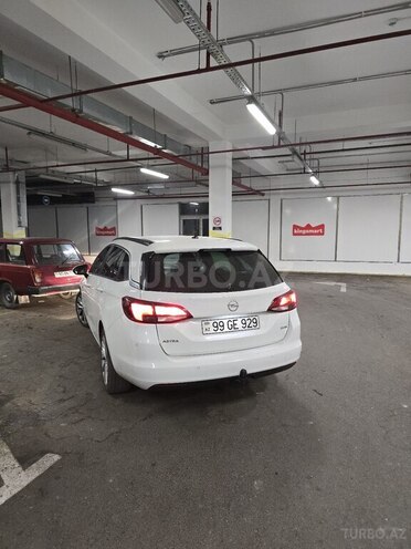 Opel Astra 2018, 189,000 km - 1.6 l - Bakı