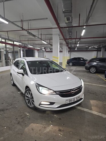 Opel Astra 2018, 189,000 km - 1.6 l - Bakı