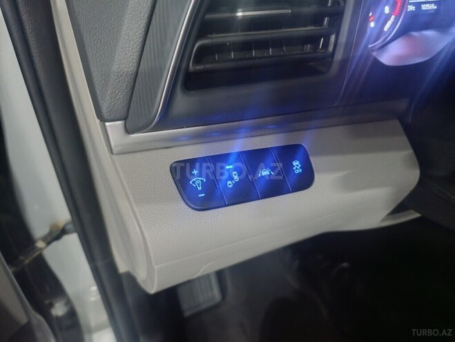 Hyundai Elantra 2018, 165,069 km - 2.0 l - Bakı