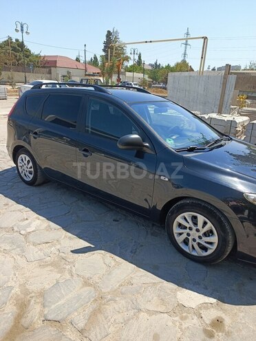 Hyundai i30 2009, 230,000 km - 1.4 l - Quba