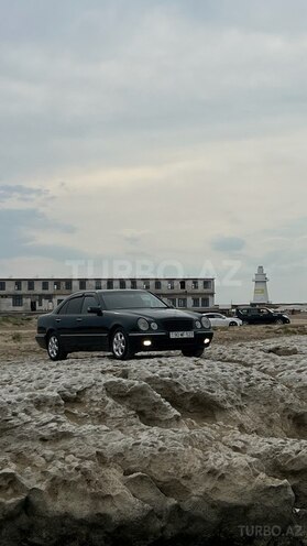 Mercedes E 240 2001, 393,845 km - 2.6 l - Bakı