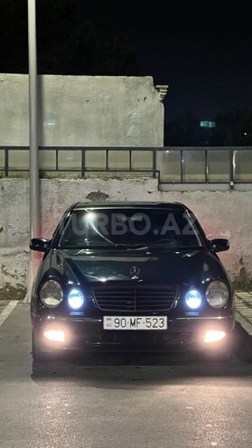 Mercedes E 240 2001, 393,845 km - 2.6 l - Bakı