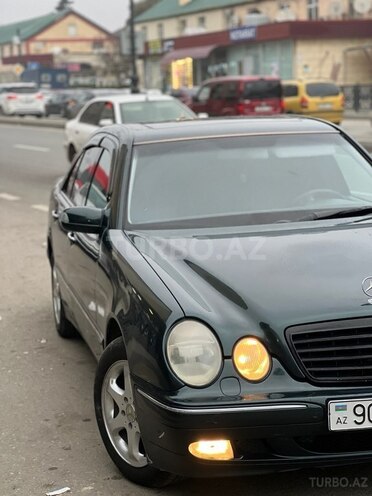 Mercedes E 240 2001, 393,845 km - 2.6 l - Bakı