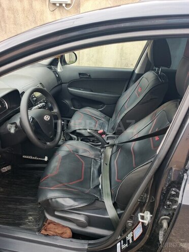 Hyundai i30 2009, 230,000 km - 1.4 l - Quba