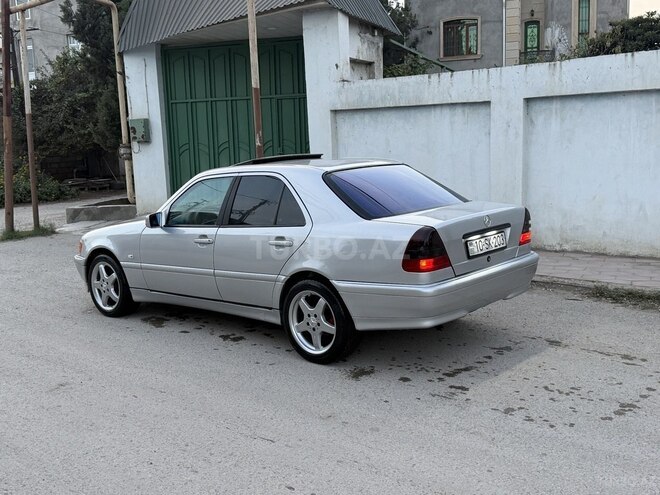 Mercedes C 220 1997, 298,000 km - 2.2 л - Bakı