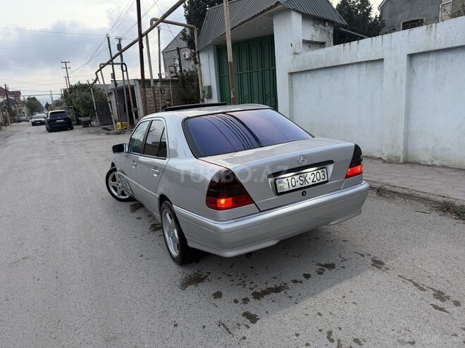 Mercedes C 220 1997, 298,000 km - 2.2 л - Bakı