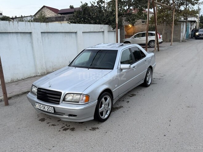 Mercedes C 220 1997, 298,000 km - 2.2 л - Bakı