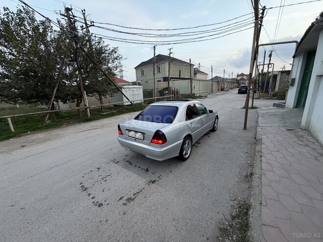 Mercedes C 220 1997, 298,000 km - 2.2 л - Bakı