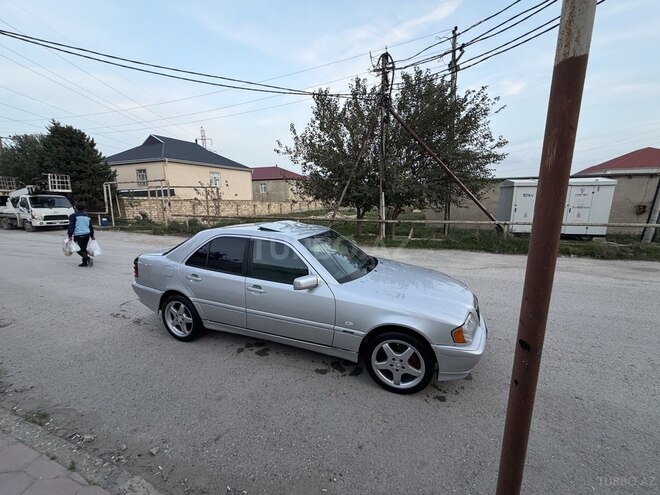Mercedes C 220 1997, 298,000 km - 2.2 л - Bakı