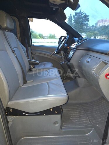 Mercedes  2008, 318,456 km - 2.1 l - Bakı