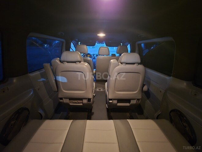 Mercedes  2008, 318,456 km - 2.1 l - Bakı