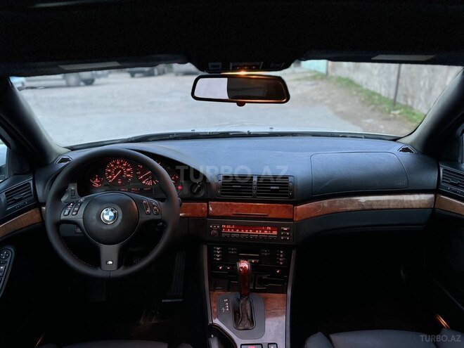 BMW 525 2002, 285,000 km - 2.5 l - Bakı