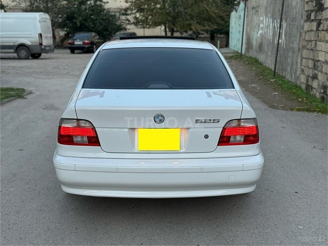BMW 525 2002, 285,000 km - 2.5 l - Bakı