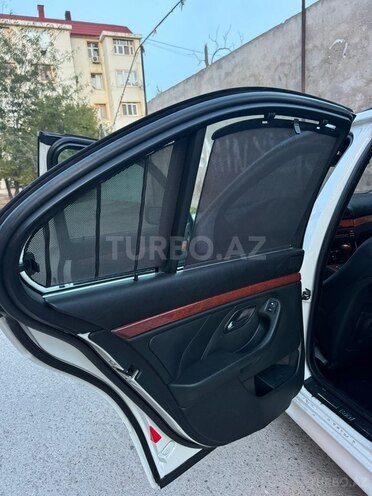BMW 525 2002, 285,000 km - 2.5 l - Bakı
