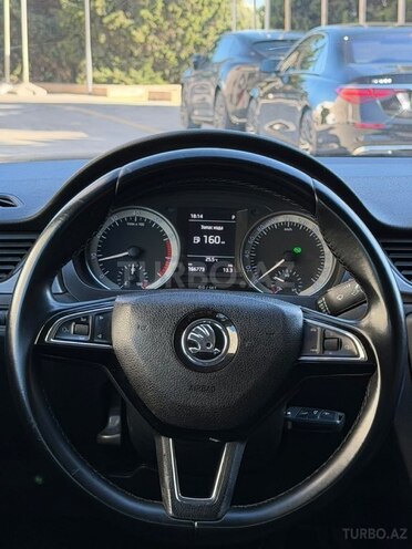 Skoda Rapid 2019, 160,000 km - 1.6 l - Bakı