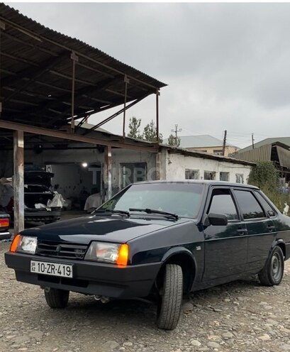 LADA (VAZ) 21099 2001, 300,000 km - 1.5 l - Quba
