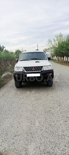Mitsubishi L200 2006, 490,000 km - 2.5 l - Füzuli