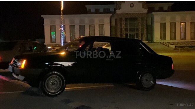 LADA (VAZ) 21099 2001, 300,000 km - 1.5 l - Quba