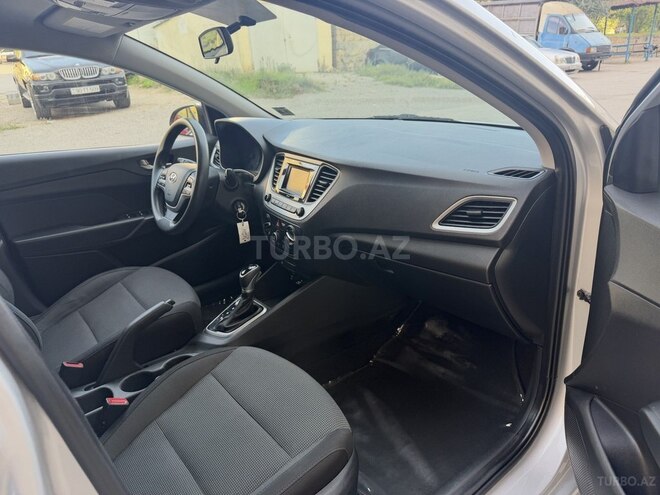 Hyundai Accent 2019, 97,555 km - 1.6 l - Bakı