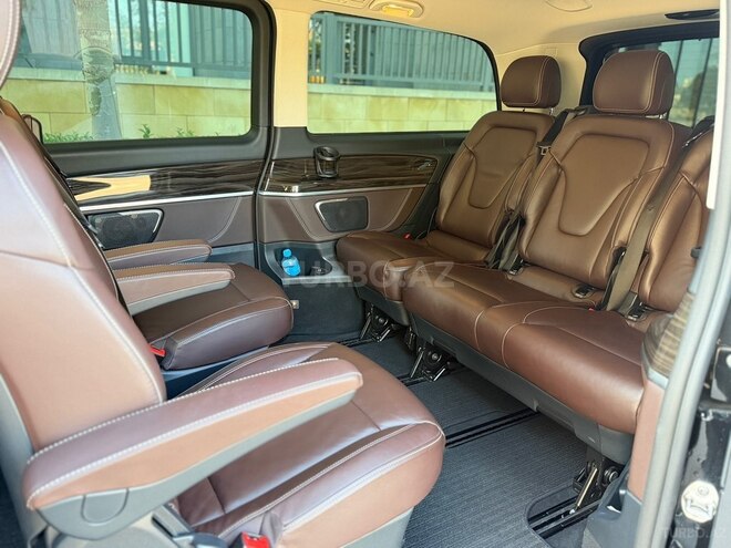Mercedes V 250 2018, 89,000 km - 2.1 l - Bakı