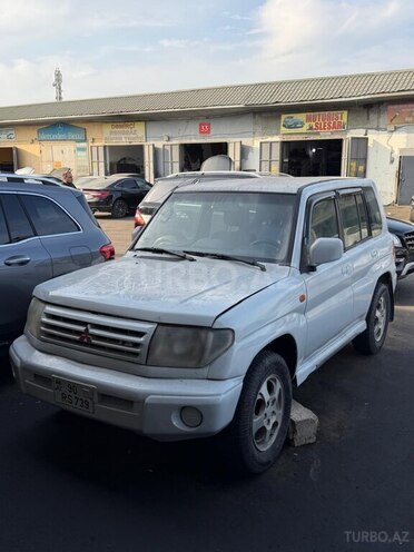 Mitsubishi Pajero io 1999, 264,452 km - 1.8 l - Bakı