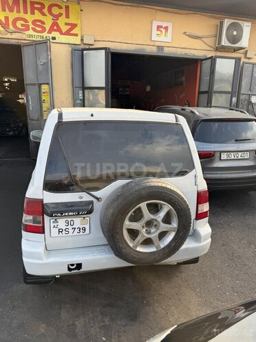 Mitsubishi Pajero io 1999, 264,452 km - 1.8 l - Bakı