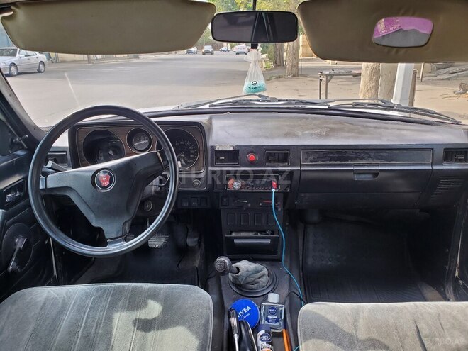 GAZ 24 1983, 426,000 km - 2.5 l - Gəncə