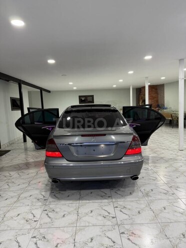 Mercedes E 220 2008, 230,000 km - 2.2 л - Astara