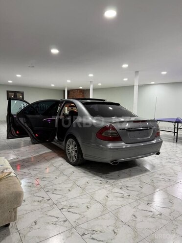 Mercedes E 220 2008, 230,000 km - 2.2 л - Astara