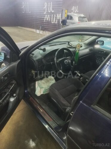 Volkswagen Golf 2000, 222,220 km - 1.4 л - Bərdə