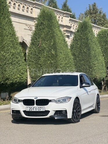 BMW 328 2013, 216,000 km - 2.0 л - Gəncə
