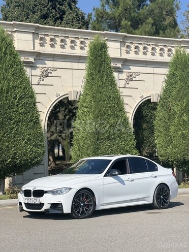 BMW 328 2013, 216,000 km - 2.0 л - Gəncə