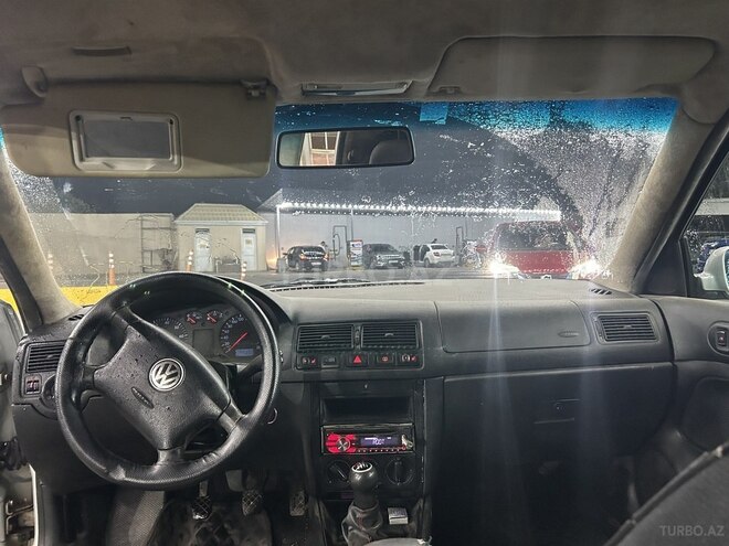 Volkswagen Golf 1998, 383,000 km - 1.6 л - Gəncə