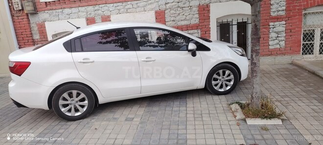 Kia Rio 2014, 220,000 km - 1.6 l - Gəncə
