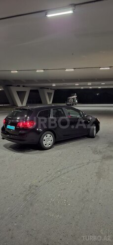 Opel Astra 2011, 222,000 km - 1.4 l - Bakı