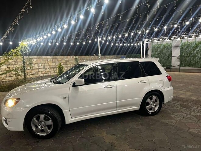 Mitsubishi Airtrek 2003, 241,000 km - 2.0 l - Şəmkir