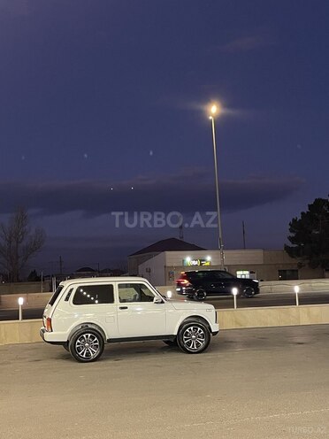 LADA (VAZ) Niva 2015, 200,000 km - 1.7 l - Bakı