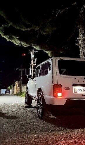 LADA (VAZ) Niva 2015, 200,000 km - 1.7 l - Bakı
