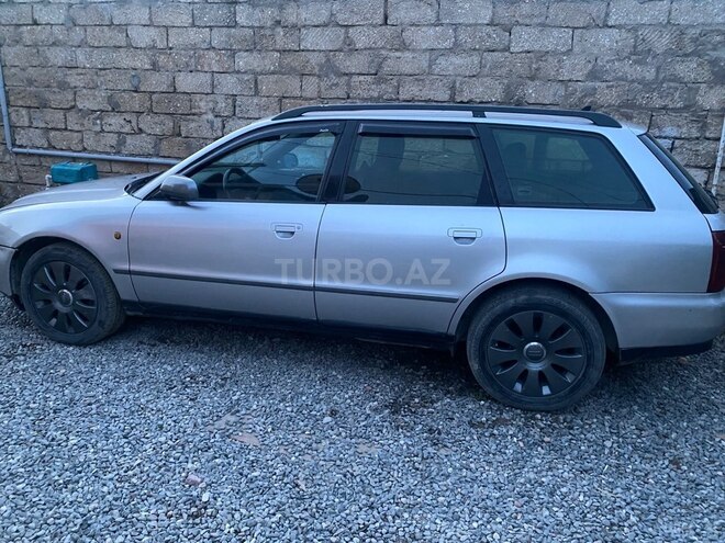 Audi A4 1998, 450,000 km - 1.8 л - Bakı