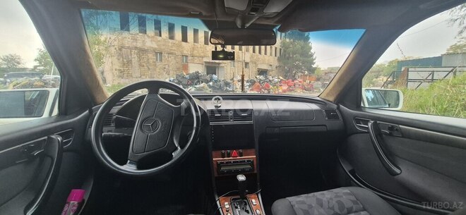 Mercedes C 200 1997, 483,000 km - 2.0 l - Bakı