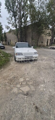 Mercedes C 200 1997, 483,000 km - 2.0 l - Bakı