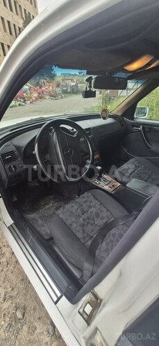 Mercedes C 200 1997, 483,000 km - 2.0 l - Bakı
