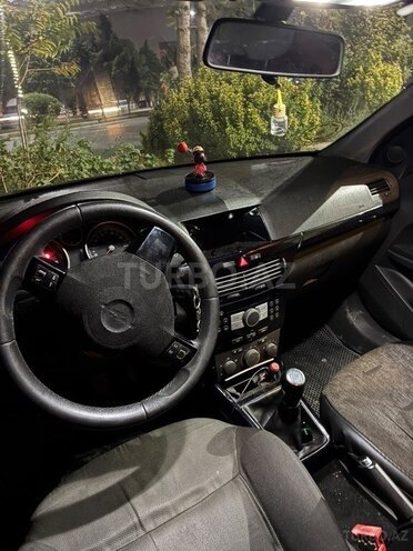 Opel Astra 2005, 250,000 km - 1.4 l - Sumqayıt